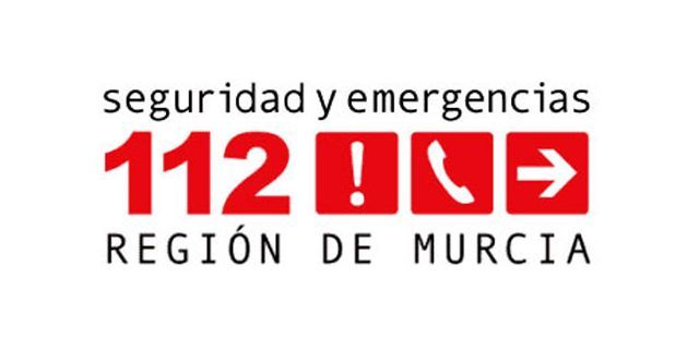 Servicios de emergencia atienden y trasladan un herido en accidente de tráfico ocurrido en Alguazas